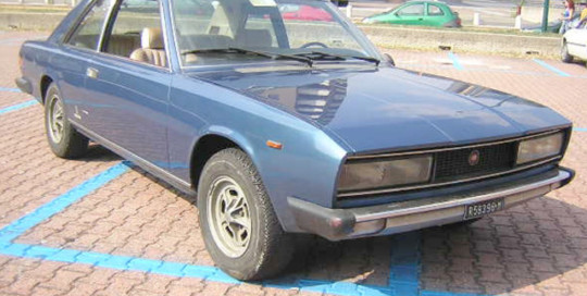 FIAT-130-COUPE